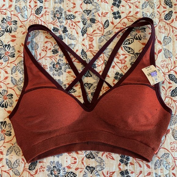 PINK Victoria's Secret Other - Pink push-up sports bra